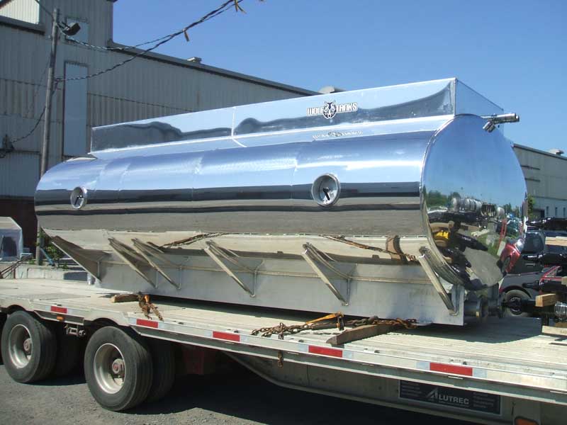 Wolf Tanks - Truck Mounted Tankers